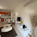 Quintao By Abracadabra