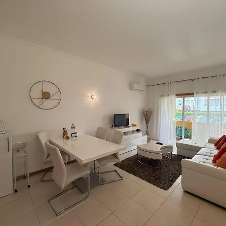 Quintao By Abracadabra *